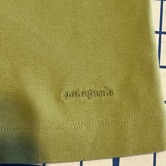 PATAGONIA ORGANIC COTTON WM SZ SMALL VNECK SLEEVELESS TEE LT GREEN - Picture 5 of 6